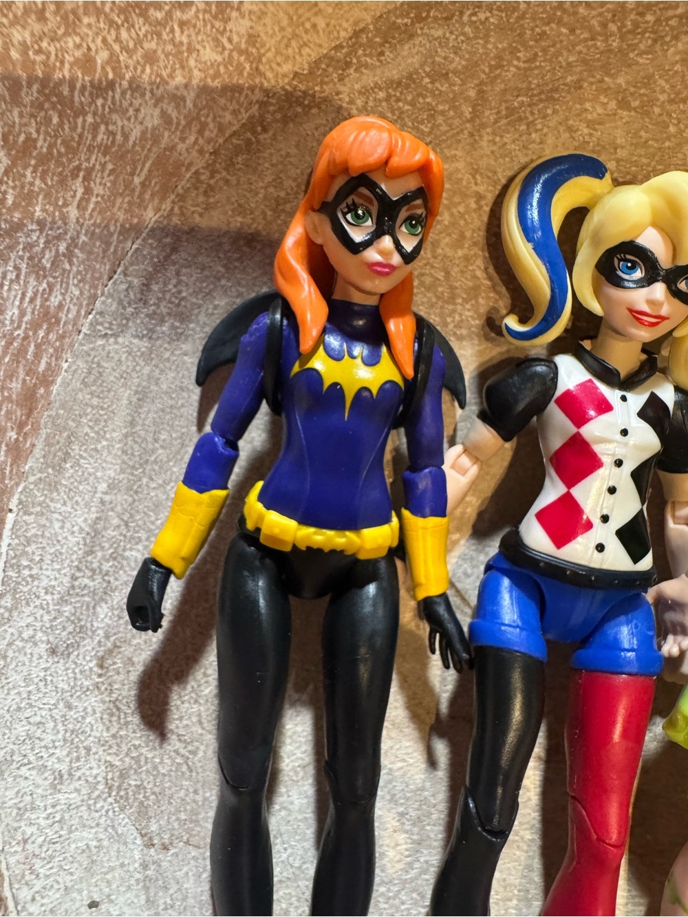 5/$30 DC Girls Action Figure Lot - Black, Yellow, Blue, Red, Green, Pink - Picture 2 of 6